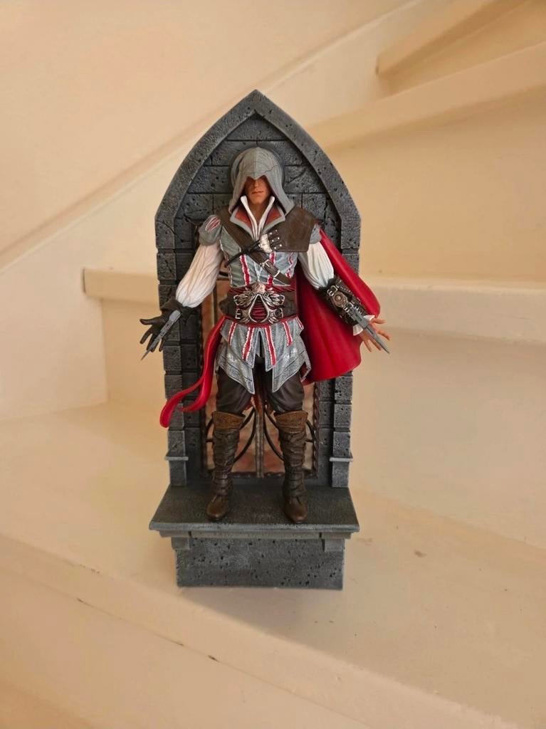 Ezio Auditore Iron Studios Assassin's Creed II 2, Verzamelen, Poppetjes en Figuurtjes, Zo goed als nieuw, Ophalen of Verzenden