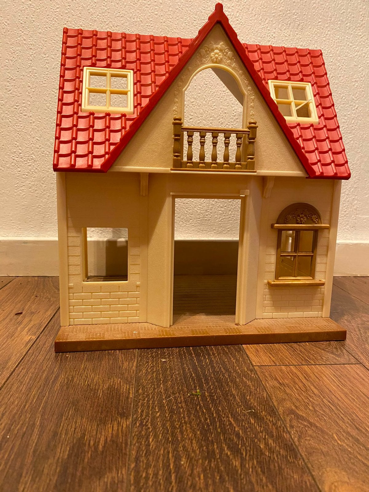 Sivilian village poppen huis, Kinderen en Baby's, Speelgoed | Poppenhuizen, Ophalen, Zo goed als nieuw, Poppenhuis