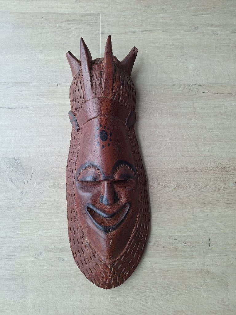 Afrikaans houten masker 60 cm., Antiek en Kunst, Houtsnijwerk, Handgemaakt, Hout, Bruin