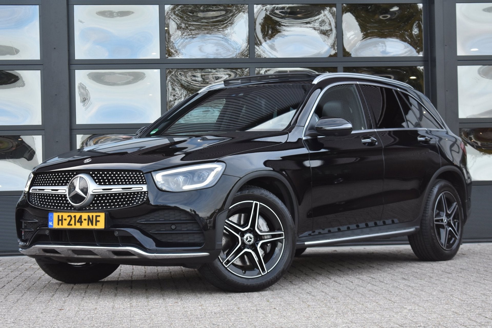 Mercedes-Benz GLC-klasse 220d 4MATIC Premium Plus '20 LED Pa, Auto's, Gebruikt, Zwart, Origineel Nederlands, Diesel