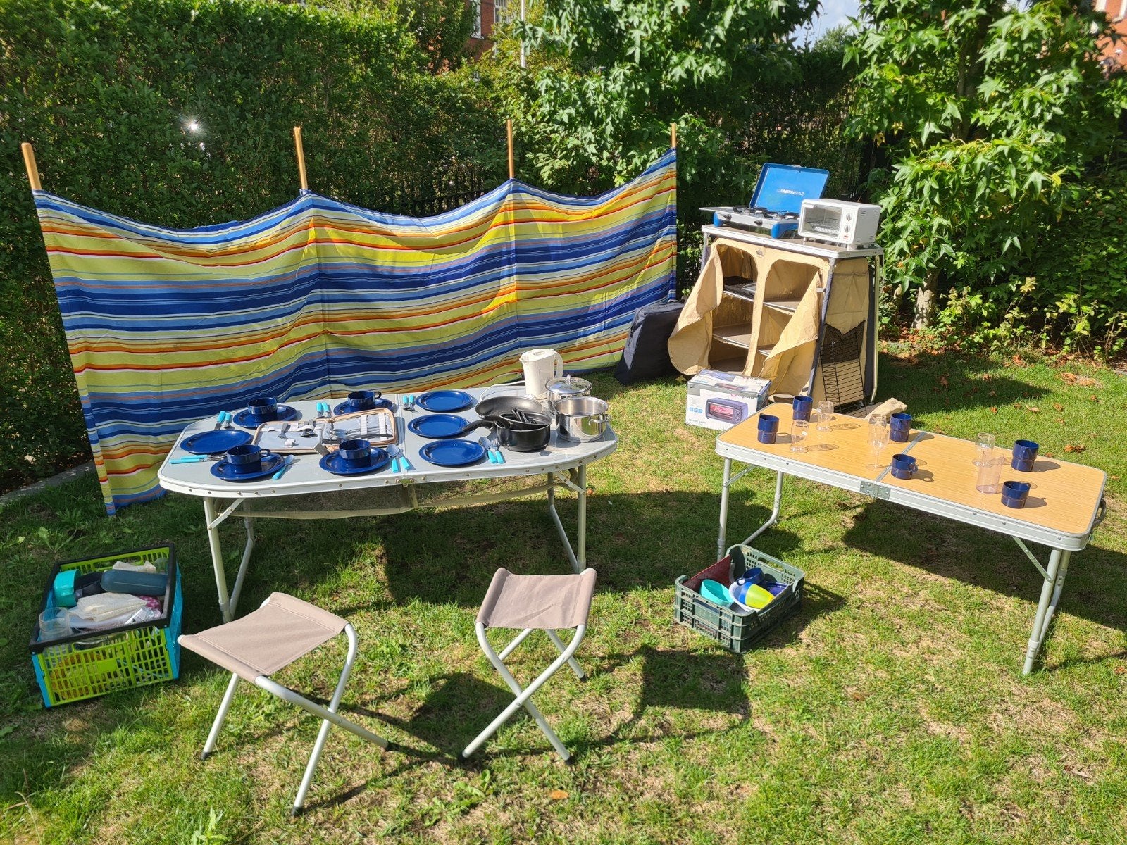 Complete Campingset: 2 Tafels, Keukens, Ovens & Meer!, Ophalen, Gebruikt