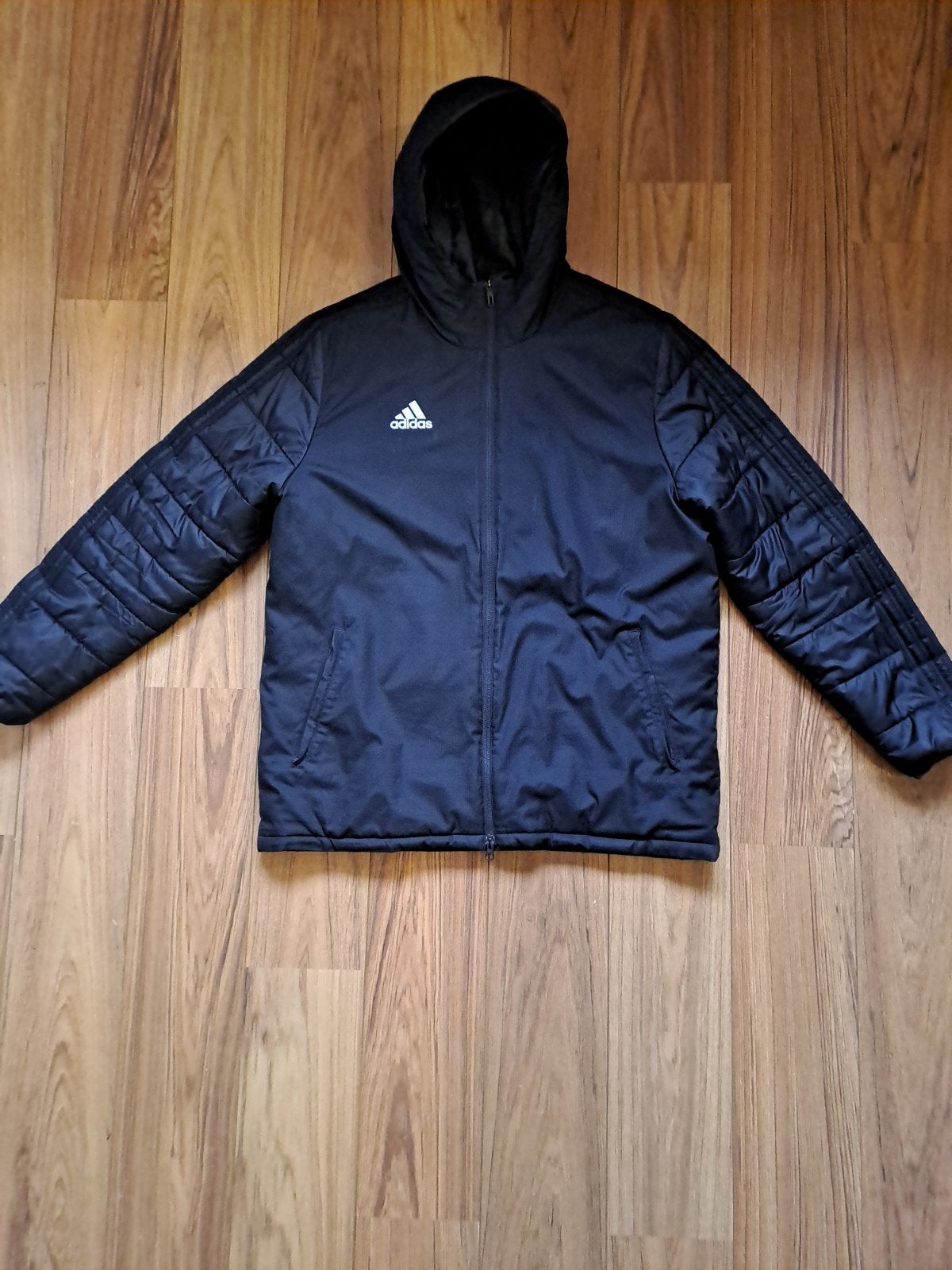 Adidas Zwart Winterjack maat L, Maat 52/54 (L), Zwart, Ophalen of Verzenden, Zo goed als nieuw