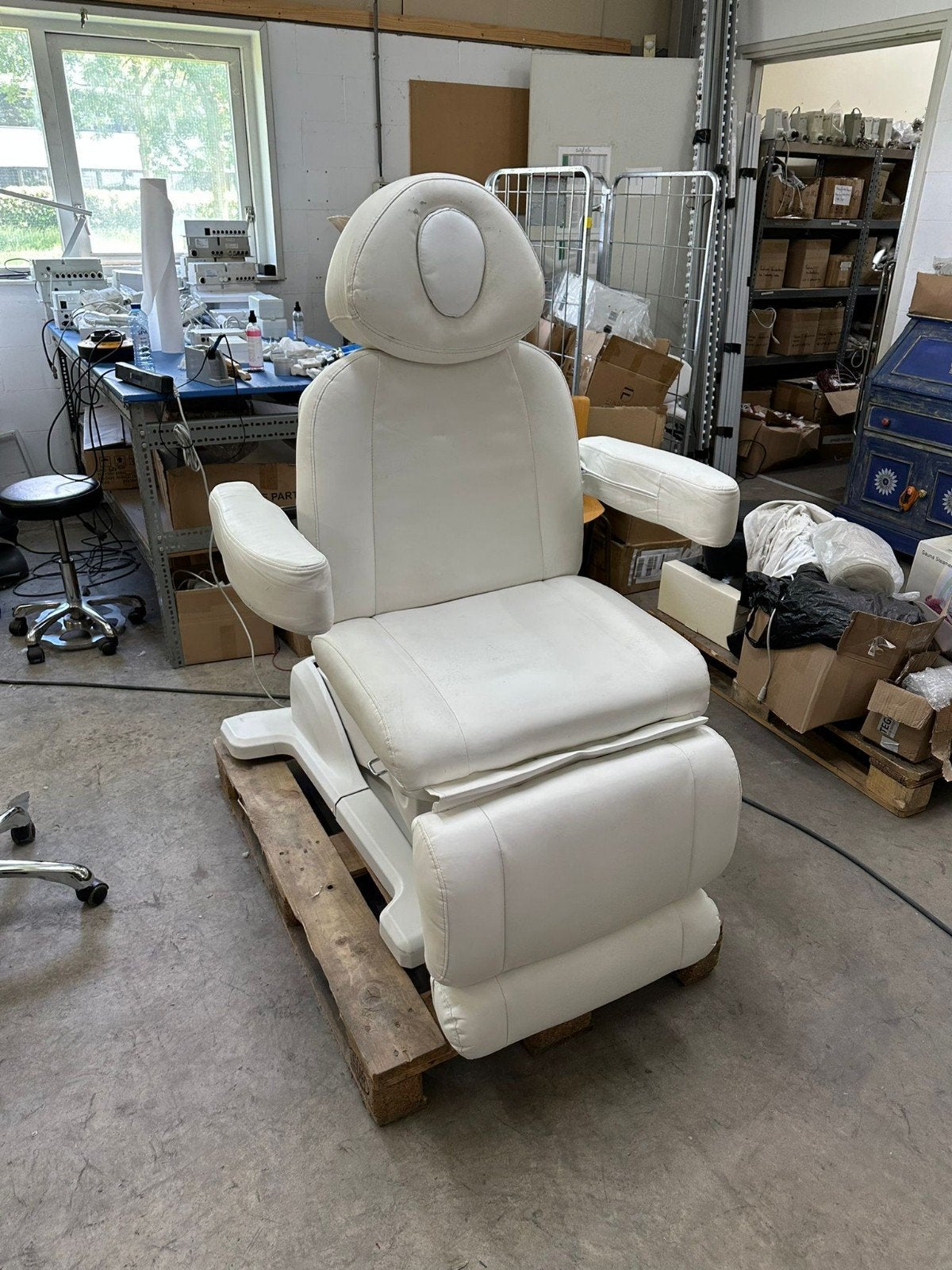 Behandelstoel elektrisch, met verwarming, Ophalen, Gebruikt, Massagestoel of Kussen