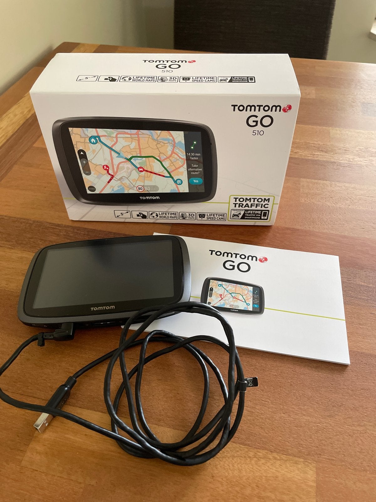 TomTom world GO 510 Navigatiesysteem met Lifetime Maps, Ophalen of Verzenden, Gebruikt