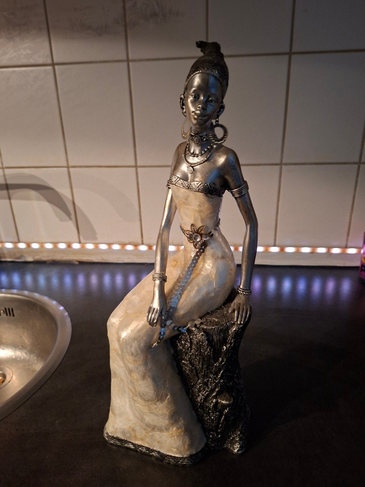Decoratief beeld Afrikaanse vrouw, 40 cm hoog, Ophalen, 20 - 50 cm, Beeld, Vrouw