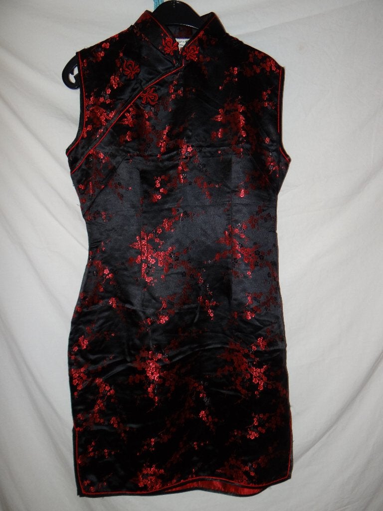 Leuke rood/zwarte CHINESE jurk, Kleding | Dames, Carnaval, Ophalen of Verzenden, Kleding, Maat 36 (S)