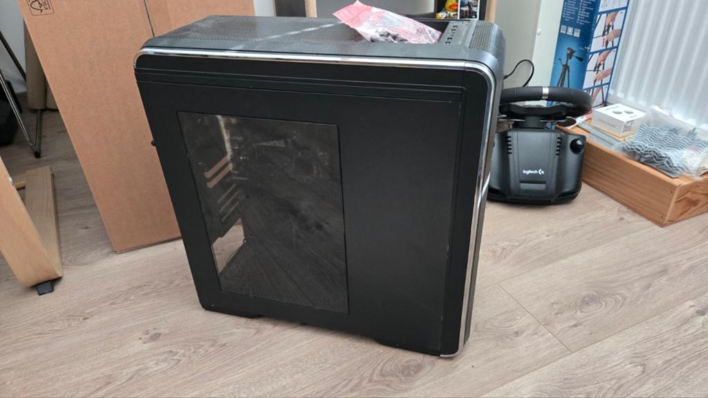 Cooler Master computerkast met moederbord, processor en RAM, Ophalen, Gebruikt