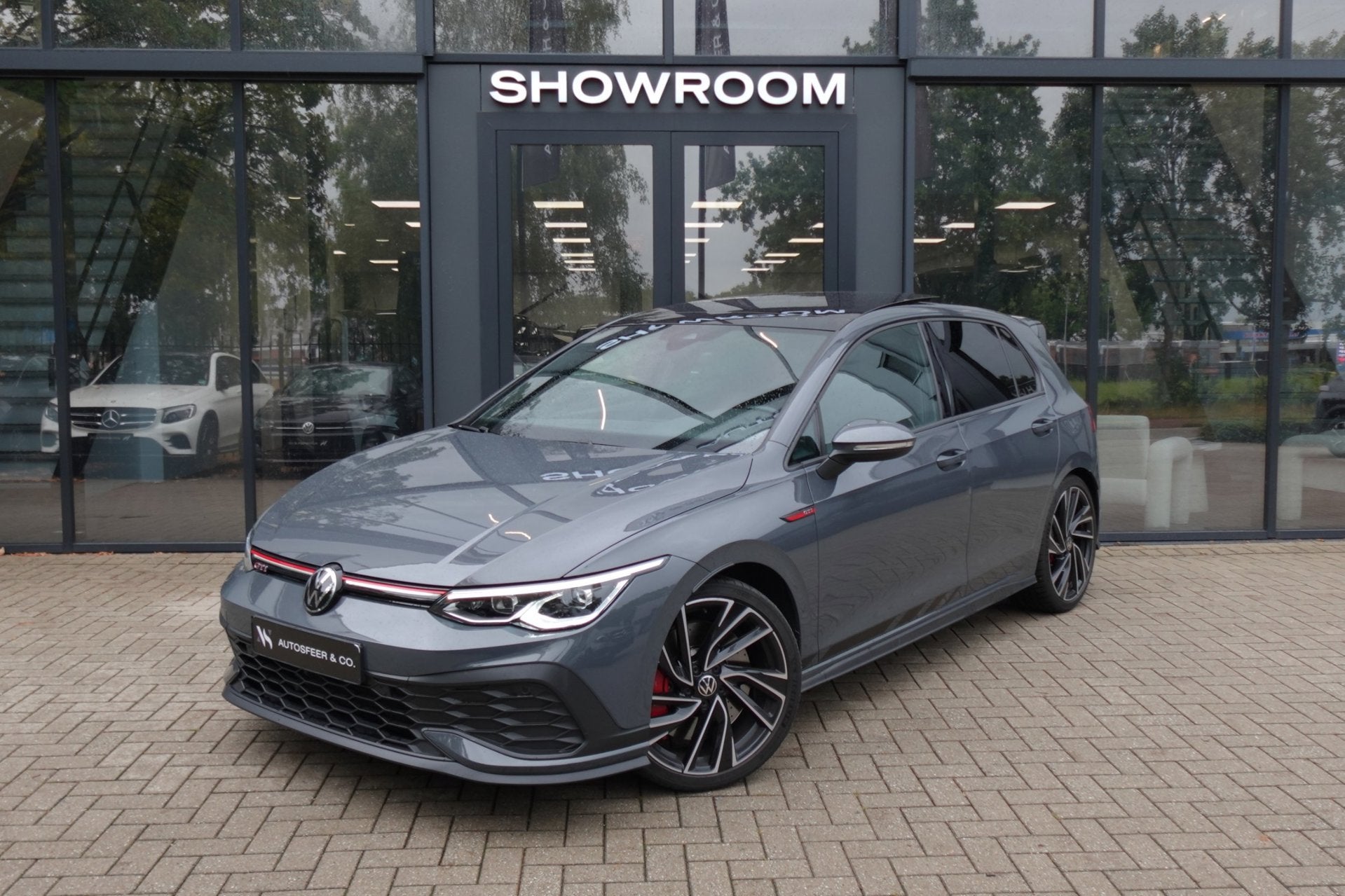 Volkswagen Golf 2.0 TSI GTI CLUBSPORT PANO VOL, Dealer onderhouden, Gebruikt, 4 cilinders, 1984 cc