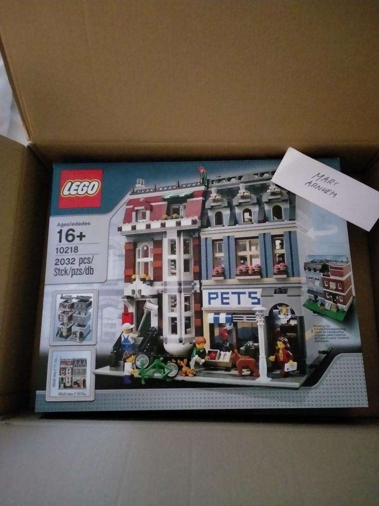 Lego 10218 Petshop nieuw verzegelde set, Kinderen en Baby's, Speelgoed | Duplo en Lego, Nieuw, Lego, Complete set, Ophalen of Verzenden