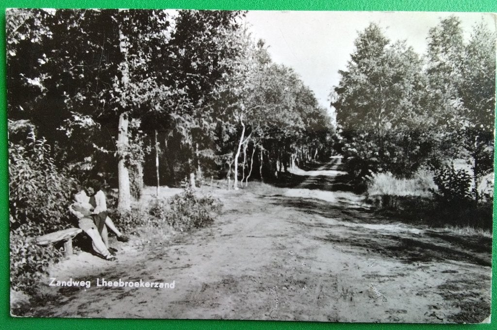 Lheebroekerzand, Zandweg. 1964. Klf, Verzamelen, Ansichtkaarten | Nederland, Verzenden, 1960 tot 1980, Gelopen, Drenthe