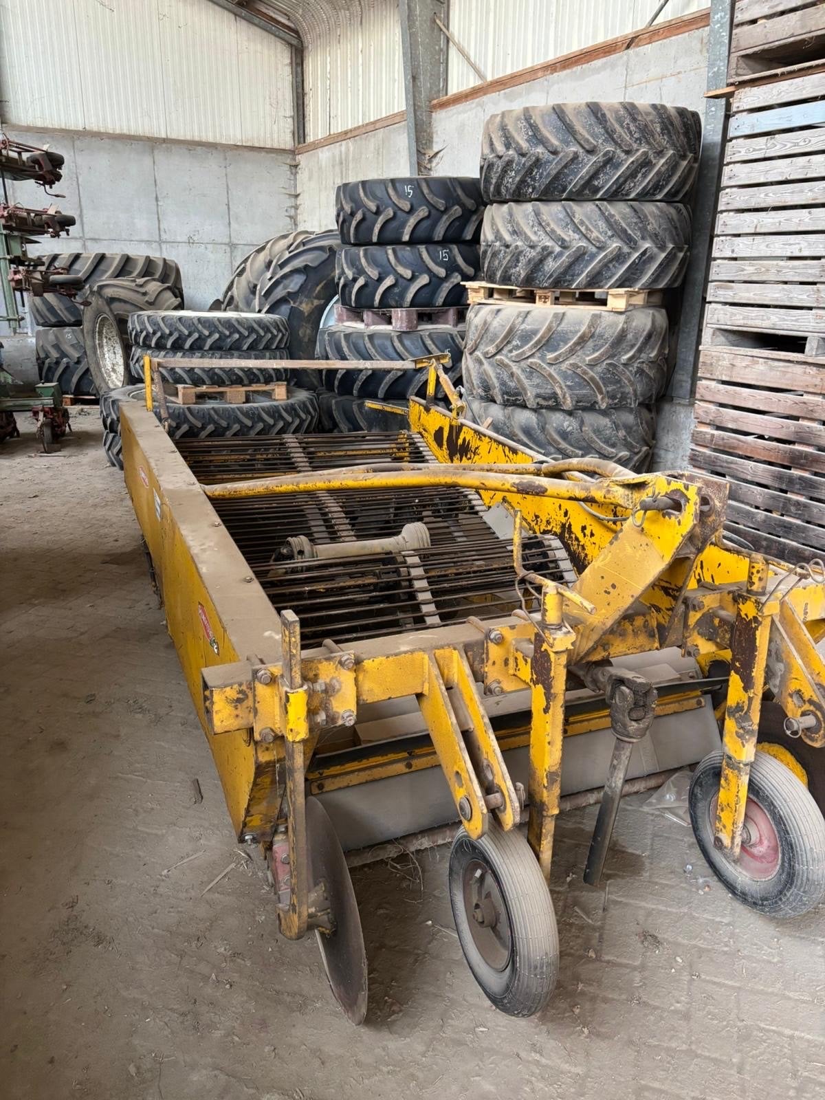 Uienrooier en klapper - Rumpstad VRS 841-2, Ophalen, Akkerbouw, Oogstmachine