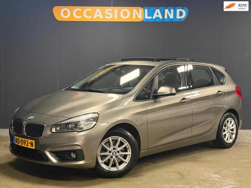 BMW 2-serie Active Tourer 218i Executive|PANO|KEYLESS|PDC|HU, 1345 kg, Gebruikt, Origineel Nederlands, Bedrijf