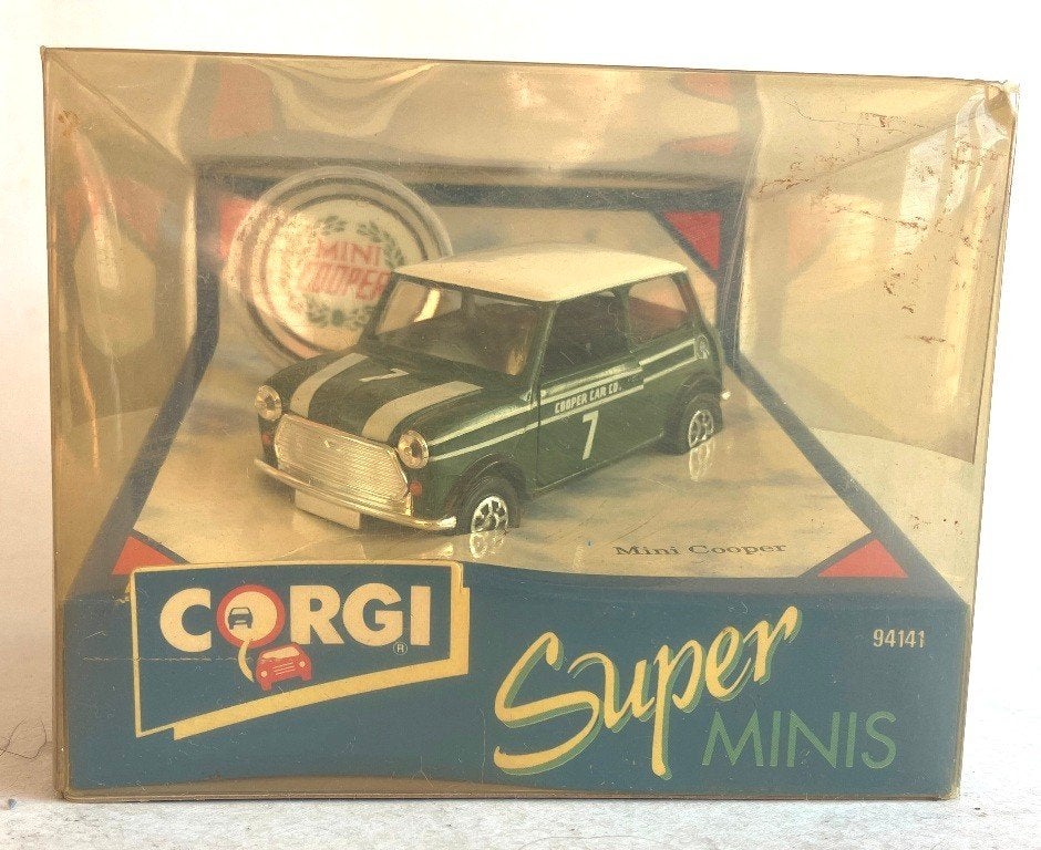 Corgi Super Mini Cooper Car Co chroom grille # 94141., Ophalen of Verzenden, Zo goed als nieuw, Auto