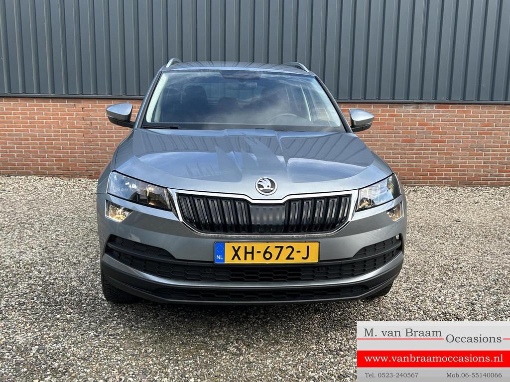 Skoda Karoq 1.0 TSI Clever Edition Navigatie/Pdc/Ecc/Trekhaa, Auto's, Voorwielaandrijving, Gebruikt, Euro 6, 116 pk
