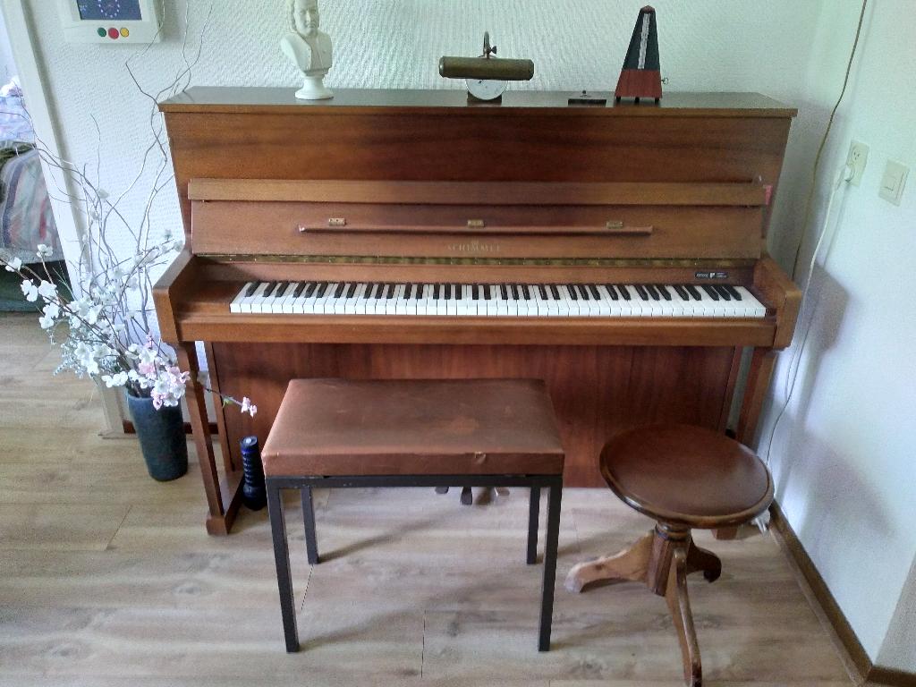 Schimmel Akoestische piano met studie pedaal, Muziek en Instrumenten, Piano's, Ophalen, Gebruikt, Overige kleuren, Piano