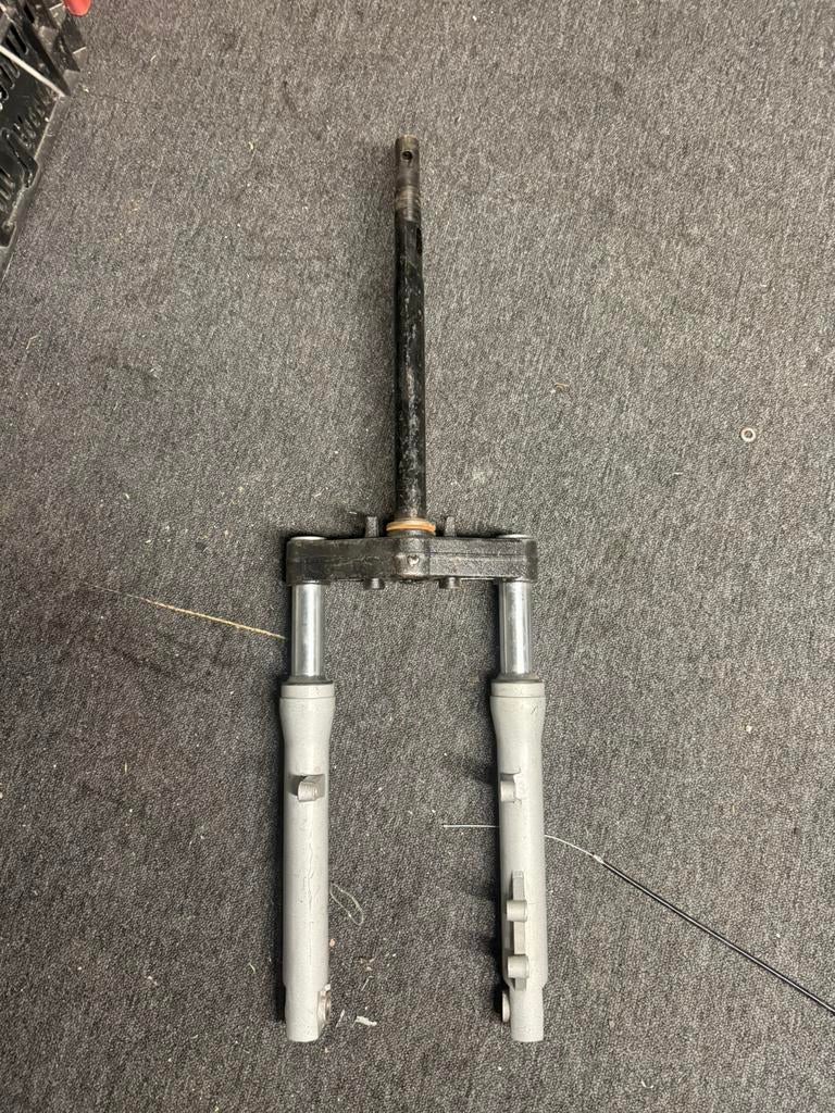Peugeot kisbee voorvork nieuw, Ophalen of Verzenden, Zo goed als nieuw, Overige typen, Peugeot