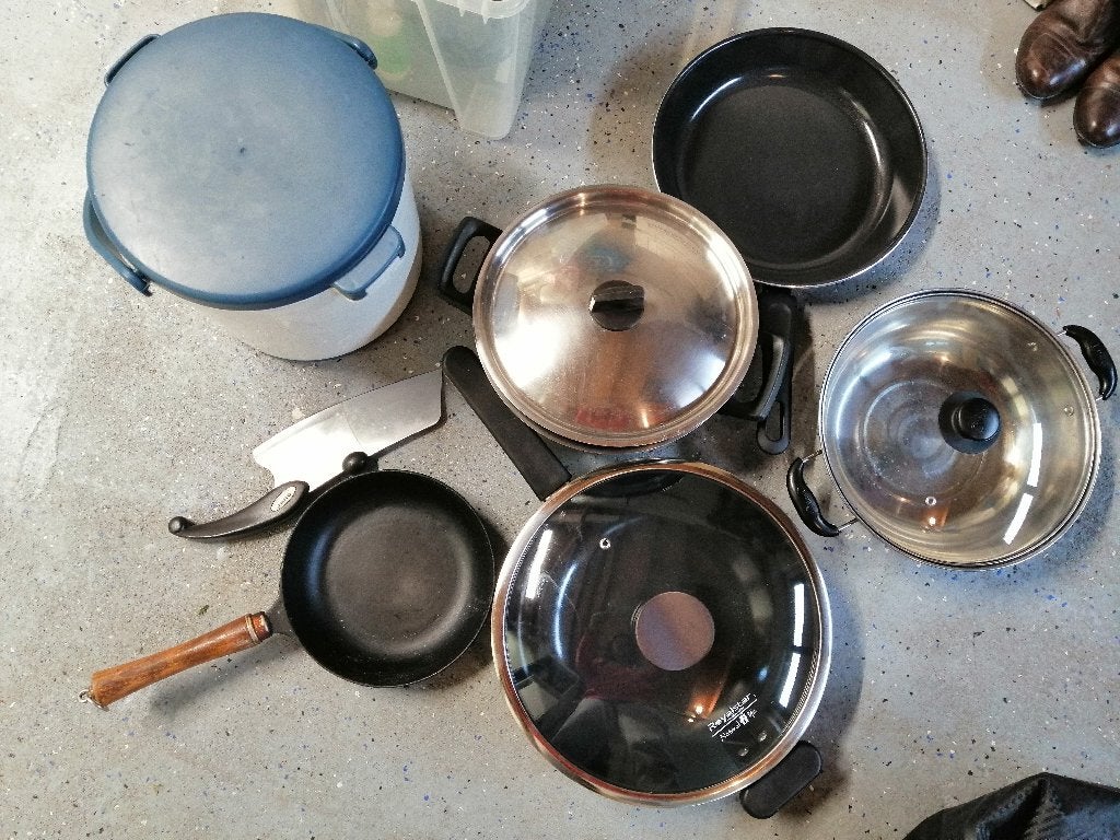 Gietijzer pan Kookpan Thermisch Pan Wok mes studenten uitzet, Ophalen, Nieuw, Gietijzer, Wok