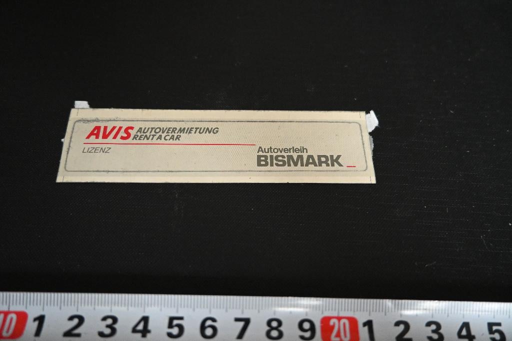 sticker AVIS autovermietung rent a car Lizenz BISMARK, Ophalen, Zo goed als nieuw