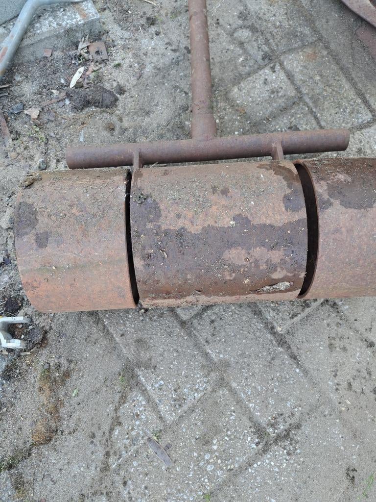 Oude wals voor tuin of aanleg, Tuin en Terras, Ophalen, Gebruikt, Handgrasmaaier, Onbekend