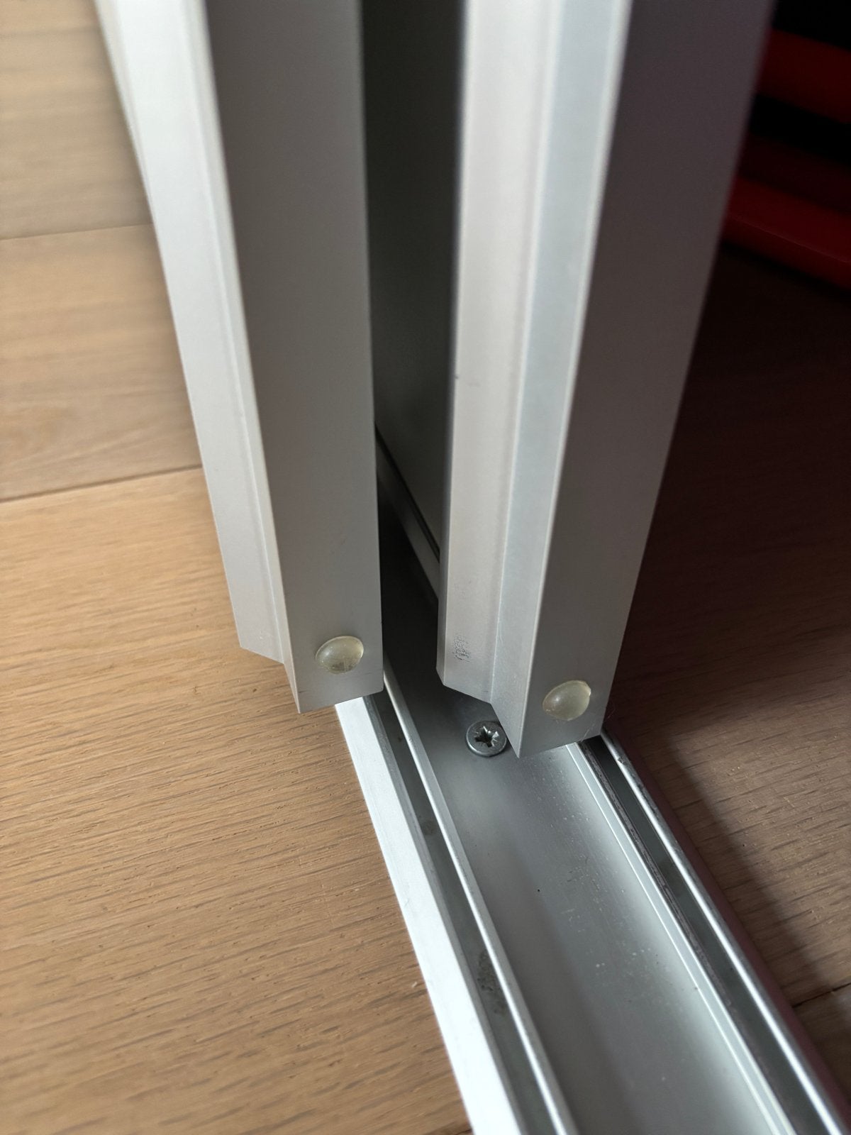 Schuifdeurkast met 3 deuren en aluminium frame, Huis en Inrichting, Kasten | Kledingkasten, Ophalen, Met plank(en), 200 cm of meer