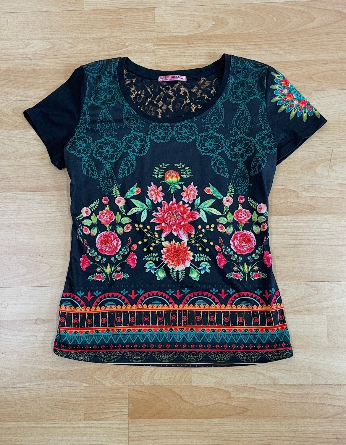 Kleurrijk 101 Idees t-shirt - maat M/L, Maat 38/40 (M), Second-Round, Ophalen of Verzenden, Zo goed als nieuw