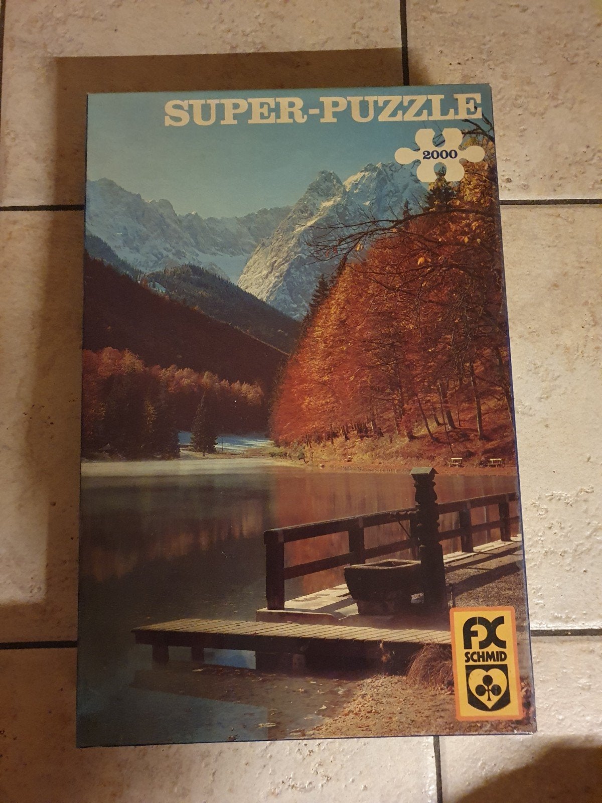 Super-Puzzle 2000 stukjes - Berglandschap met meer, Ophalen, Meer dan 1500 stukjes, Zo goed als nieuw, Legpuzzel