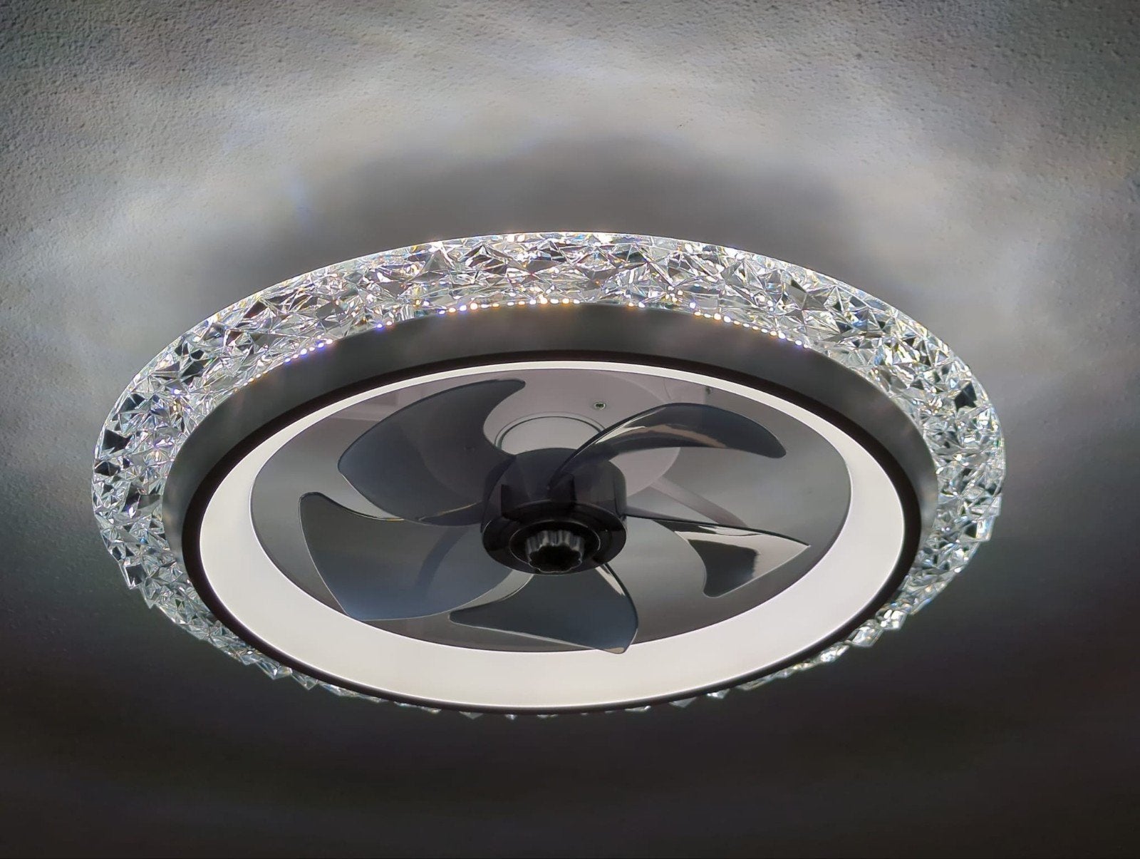 Ventilator lamp, Witgoed en Apparatuur, Ventilatoren, Ophalen of Verzenden, Ventilator met afstandsbediening, Nieuw, Plafondventilator