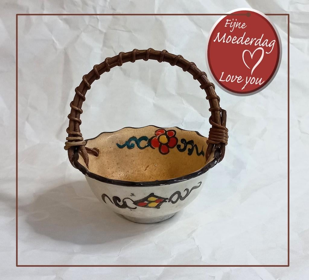 Vintage aardewerken mandje, 10 cm, Antiek en Kunst, Antiek | Keramiek en Aardewerk, Ophalen of Verzenden