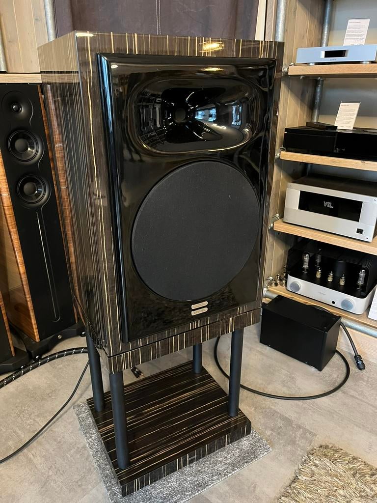 HORNS FP12 luidsprekers in nieuwstaat, Horns, Info@mister-hifi.nl, Zo goed als nieuw, 120 watt of meer