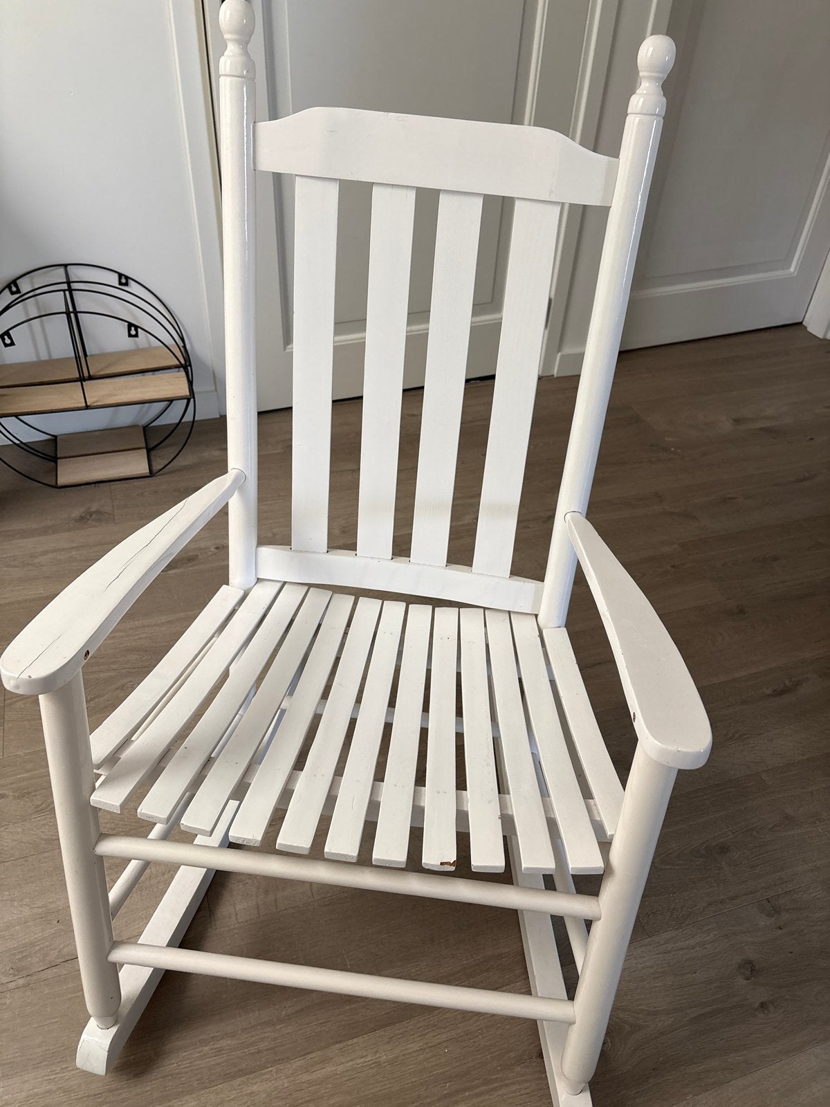 Witte houten schommelstoel, Ophalen, Gebruikt, Wit, Eén