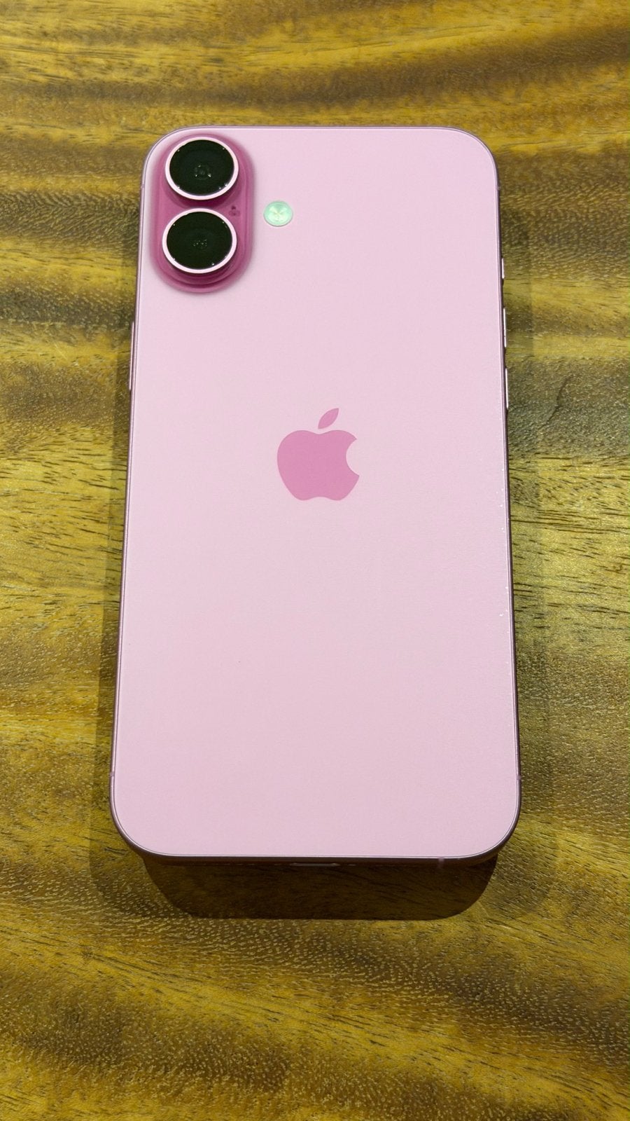 Foto 3 van iPhone 16 Plus Roze 128GB - Nieuwstaat