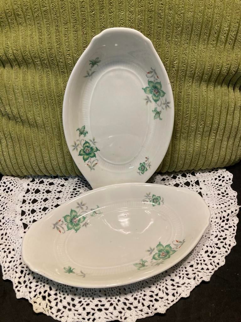Ovaal schaaltje Mosa Maastricht (070426c), Huis en Inrichting, Keuken | Servies, Gebruikt, Ophalen of Verzenden, Schaal of Schalen