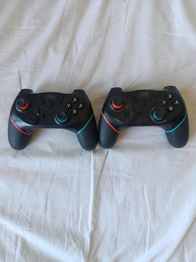 2x Bluetooth Joysticks voor Nintendo Switch, PC & Telefoon, Ophalen