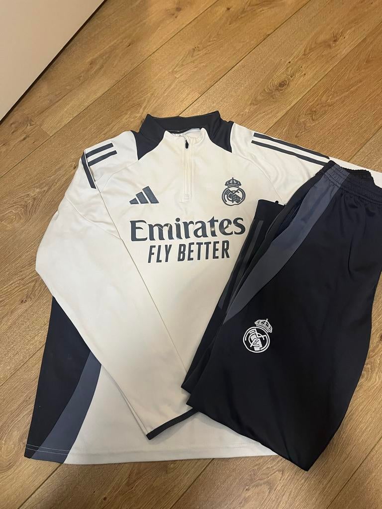 Real Madrid Trainingspak Wit/Zwart Maat M, Ophalen of Verzenden, Zo goed als nieuw