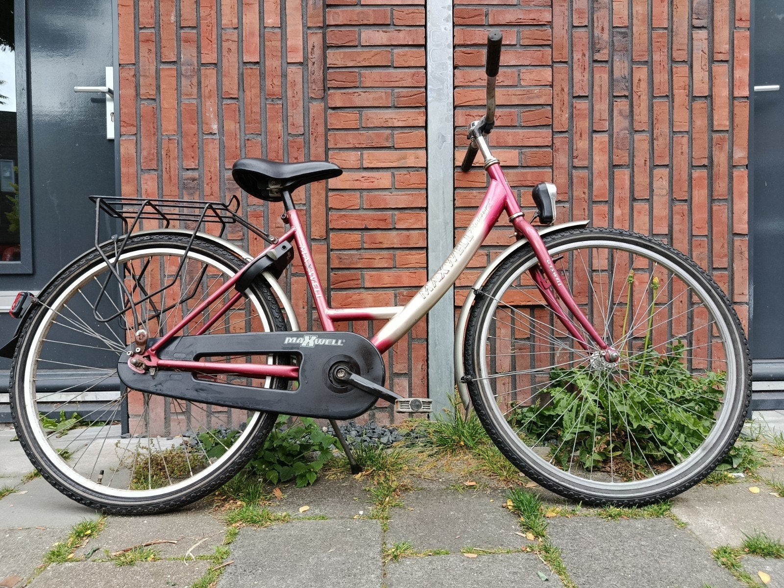 Meisjes fiets Maxwell 26 inch
terugtraprem, slot,verlichting, Ophalen, Zo goed als nieuw