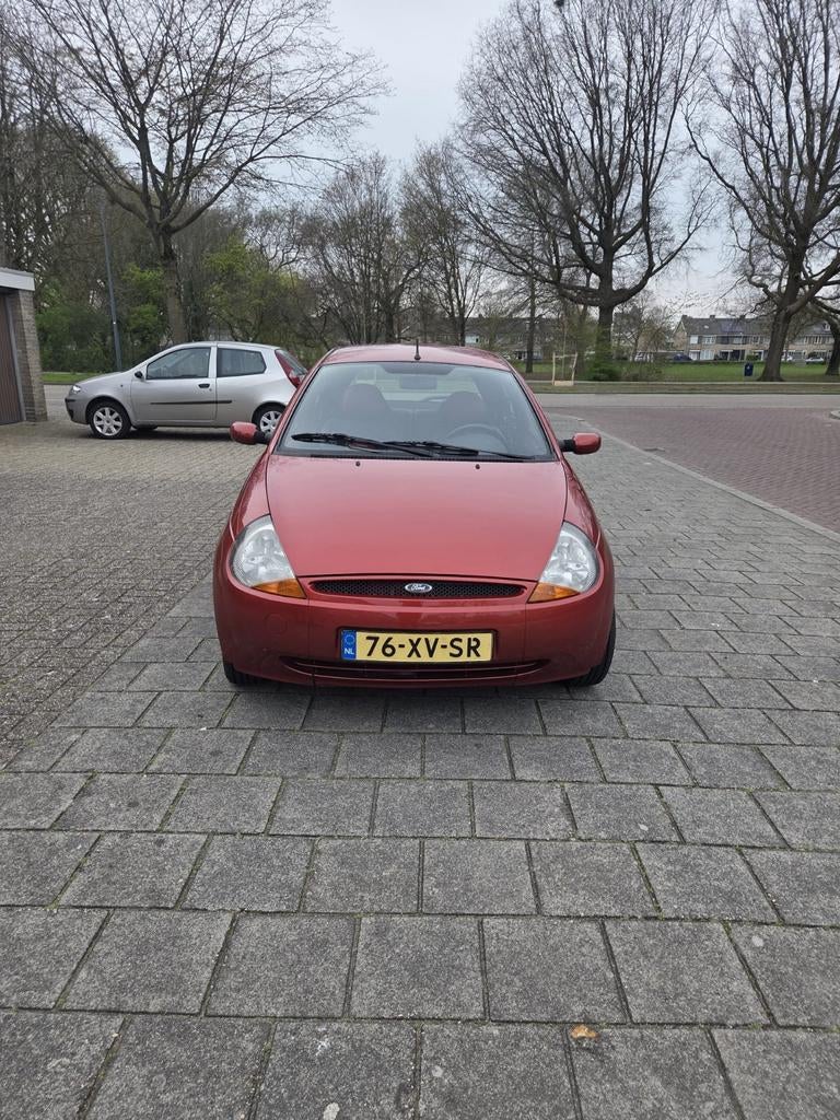 Ford Ka 1.3 I 51KW 2007 Rood, Voorwielaandrijving, 1299 cc, 15 km/l, 31 €/maand