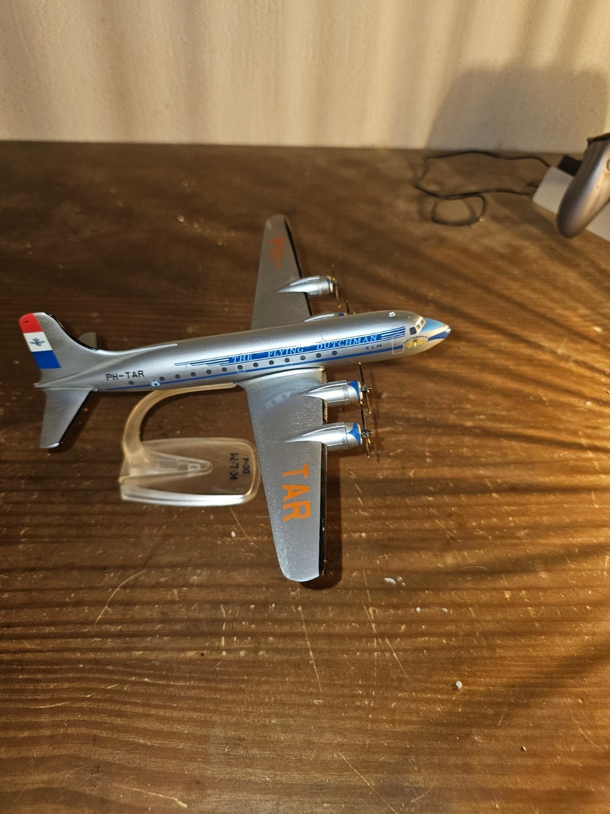KLM DC-4 'The Flying Dutchman' schaalmodel, 1:72 tot 1:144, Zo goed als nieuw, Vliegtuig, Ophalen