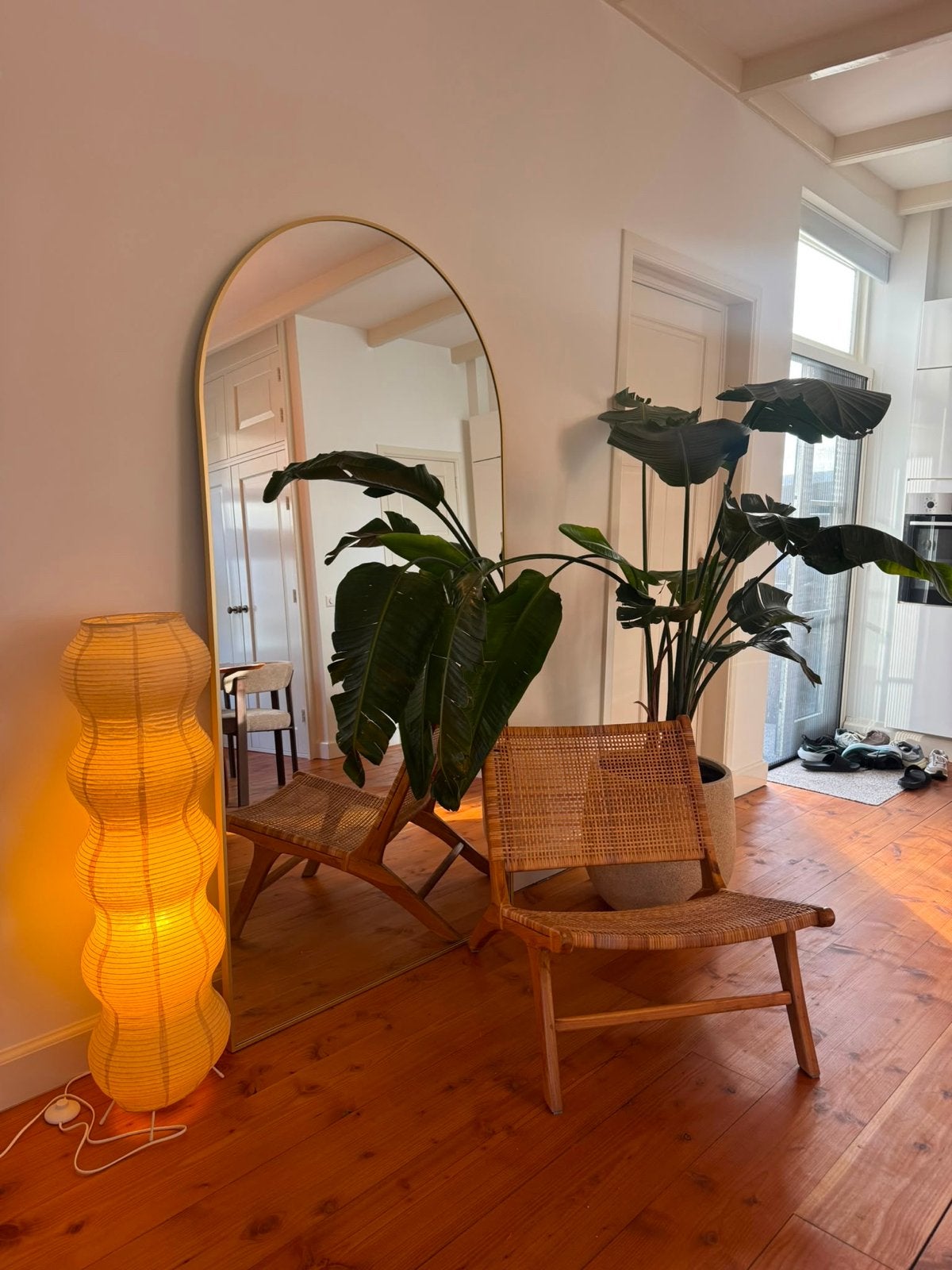 Vintage rotan loungestoel / fauteuil - laag model, Huis en Inrichting, Stoelen, Ophalen, Gebruikt, Bruin, Eén