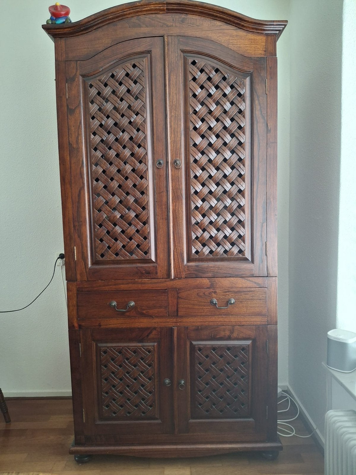 Prachtige Indonesische kast, Ophalen, Gebruikt, 200 cm of meer, 50 tot 100 cm