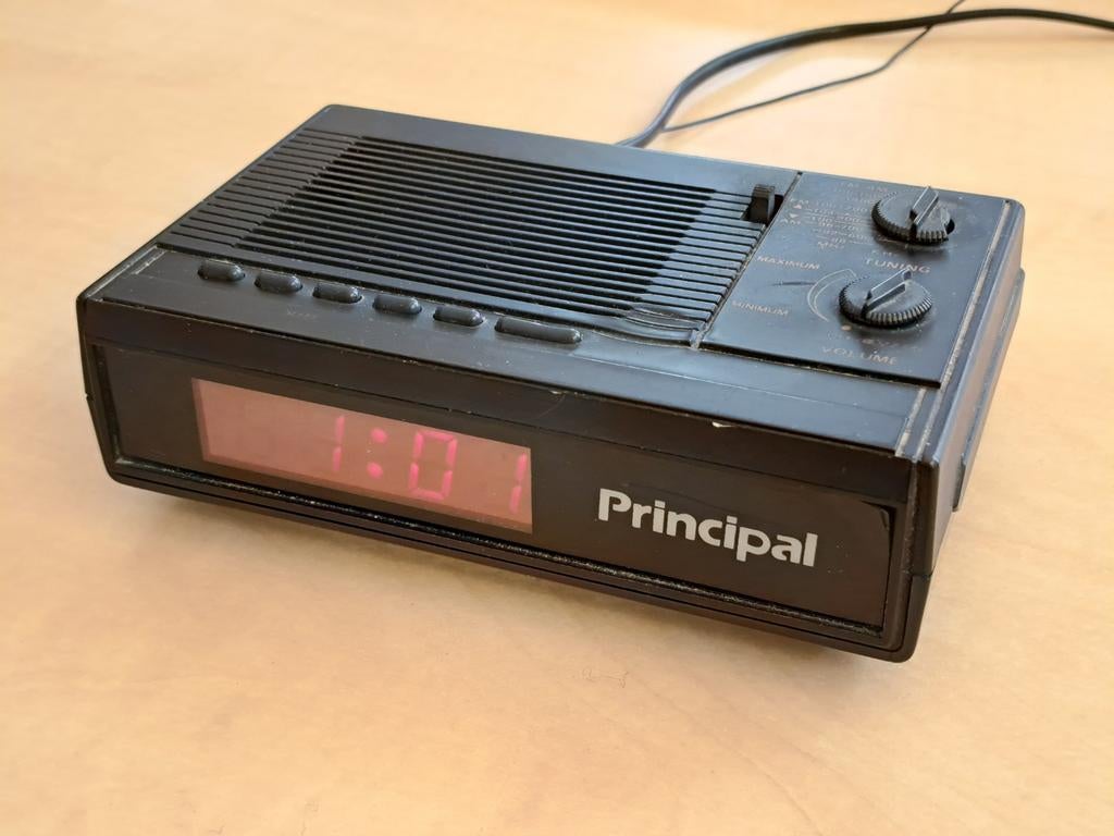 Principal Wekkerradio FM/AM, Ophalen, Gebruikt, Radio