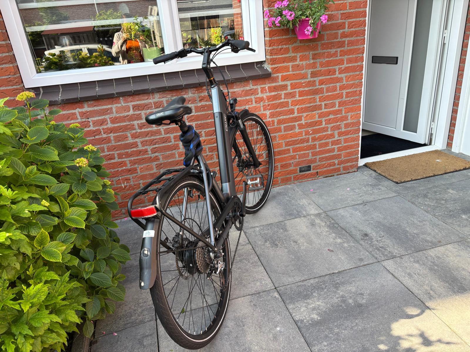 Elektrische fiets , zwart,merk Qwic'., Ophalen of Verzenden, Zo goed als nieuw
