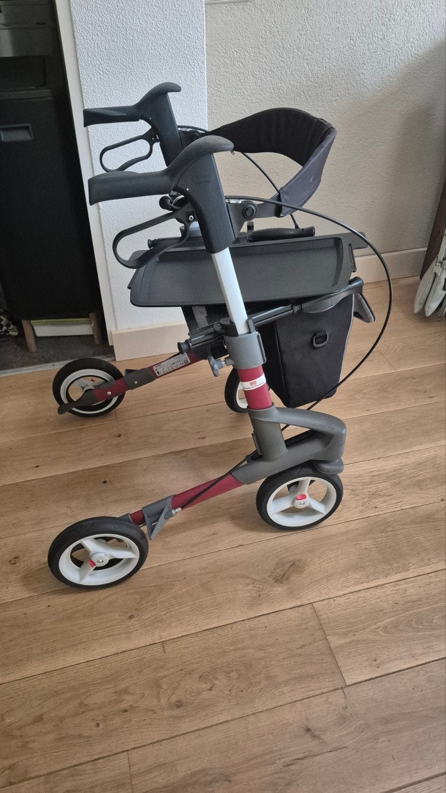 rollator izgst, Ophalen of Verzenden, Lichtgewicht