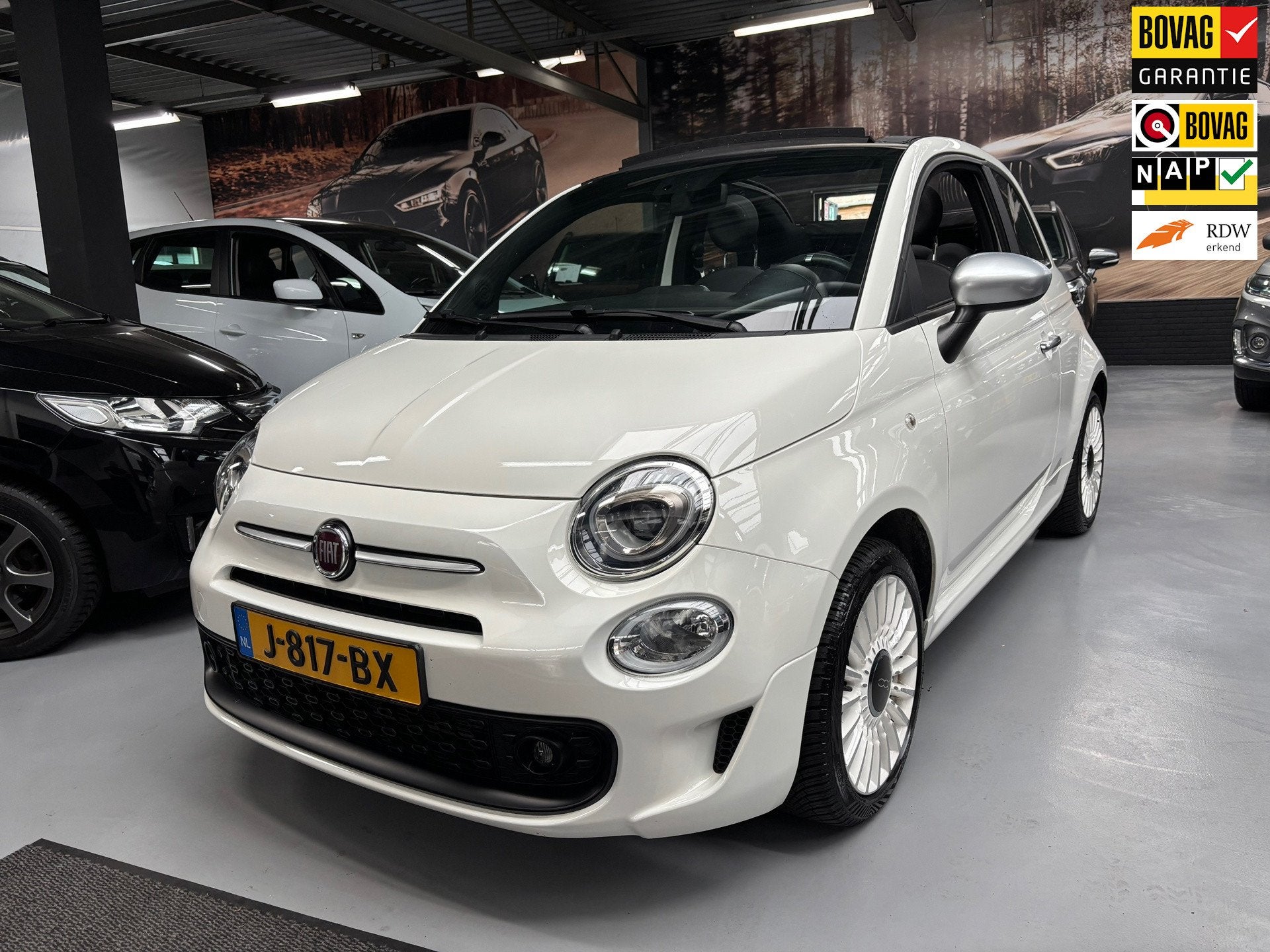 Fiat 500 C 1.0 Hybrid Rockstar / Carplay, Auto's, Fiat, Voorwielaandrijving, 4 stoelen, Leder en Stof, Wit