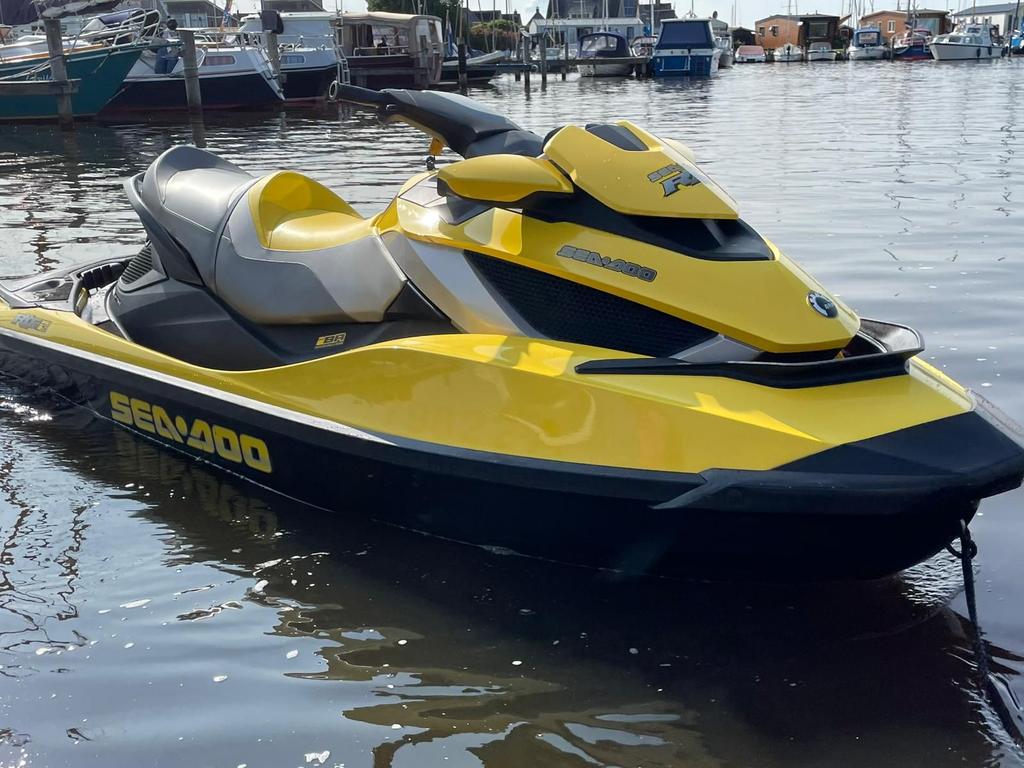 seadoo 260rxt bouwjaar 2010 slechts 76draaiuren, Watersport en Boten, -, Zo goed als nieuw, -, -