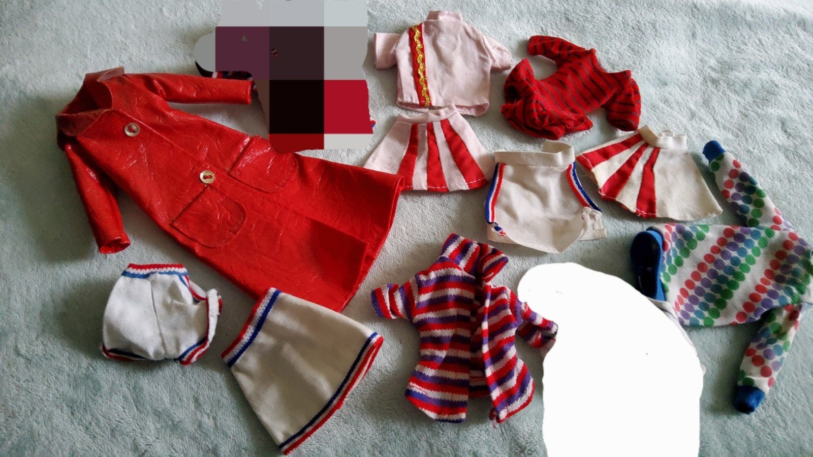 vintage Barbie Sindy Fleur Tienerpop sport outfit badjas jas, Ophalen of Verzenden, Gebruikt, Fashion Doll