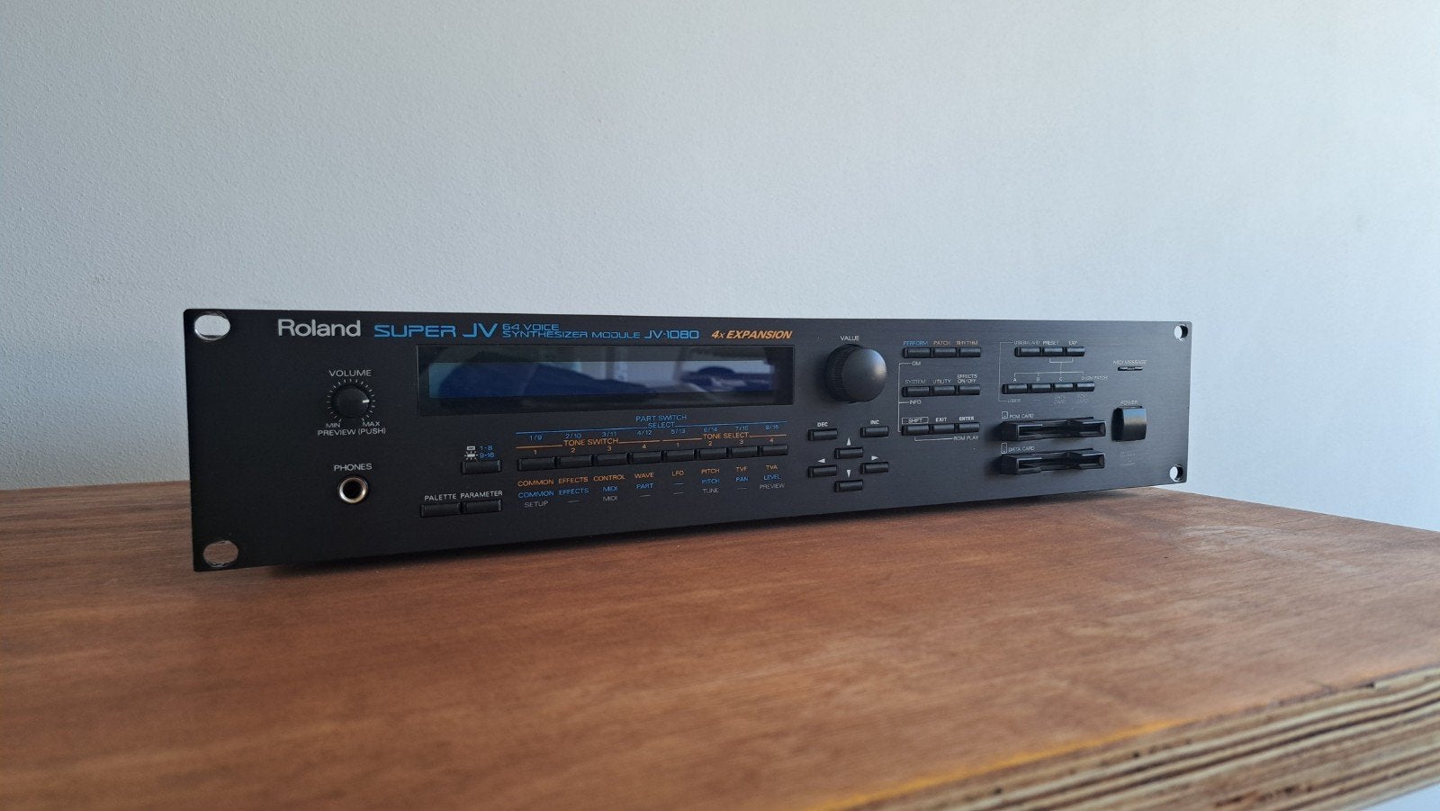 Roland Super JV-1080 Synthesizer Module, Muziek en Instrumenten, Gebruikt, Roland, Met midi-aansluiting, Overige aantallen