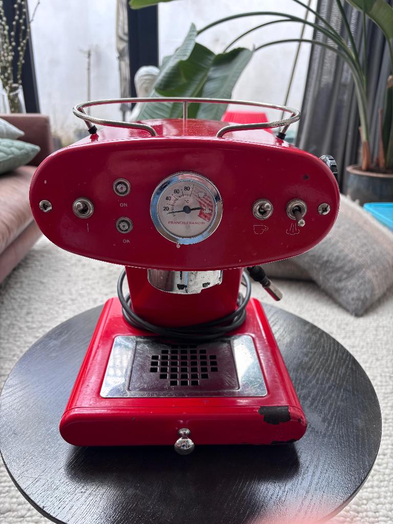 Francis Francis X1 espressoapparaat - opknapper, Witgoed en Apparatuur, Koffiezetapparaten, Ophalen, Koffiepads en cups, Espresso apparaat