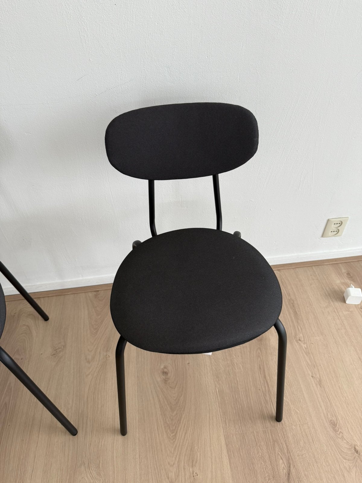4x IKEA ÖSTANÖ stoelen - Zo goed als nieuw, Ophalen, Zwart, Zo goed als nieuw, Vier