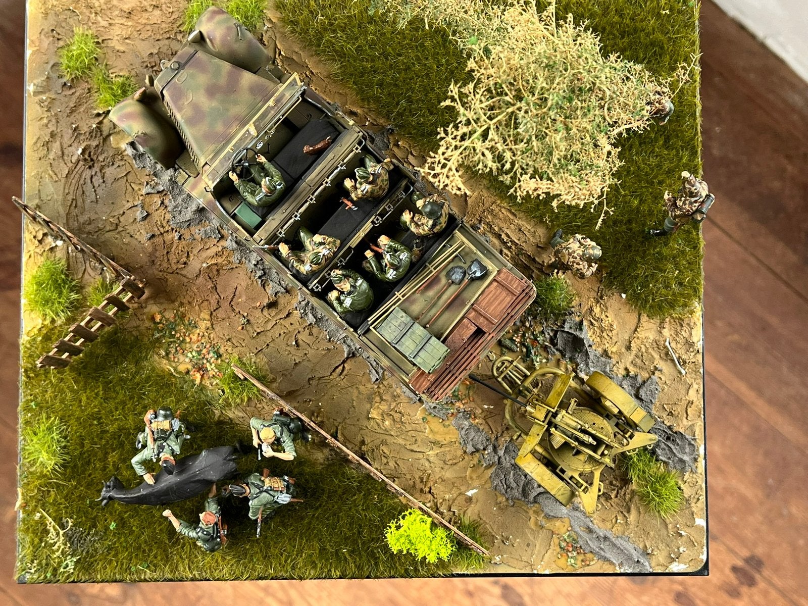 Prachtige 1/35 diorama WO2 Duits, Hobby en Vrije tijd, Modelbouw | Figuren en Diorama's, Ophalen, Zo goed als nieuw, 1:35 tot 1:50