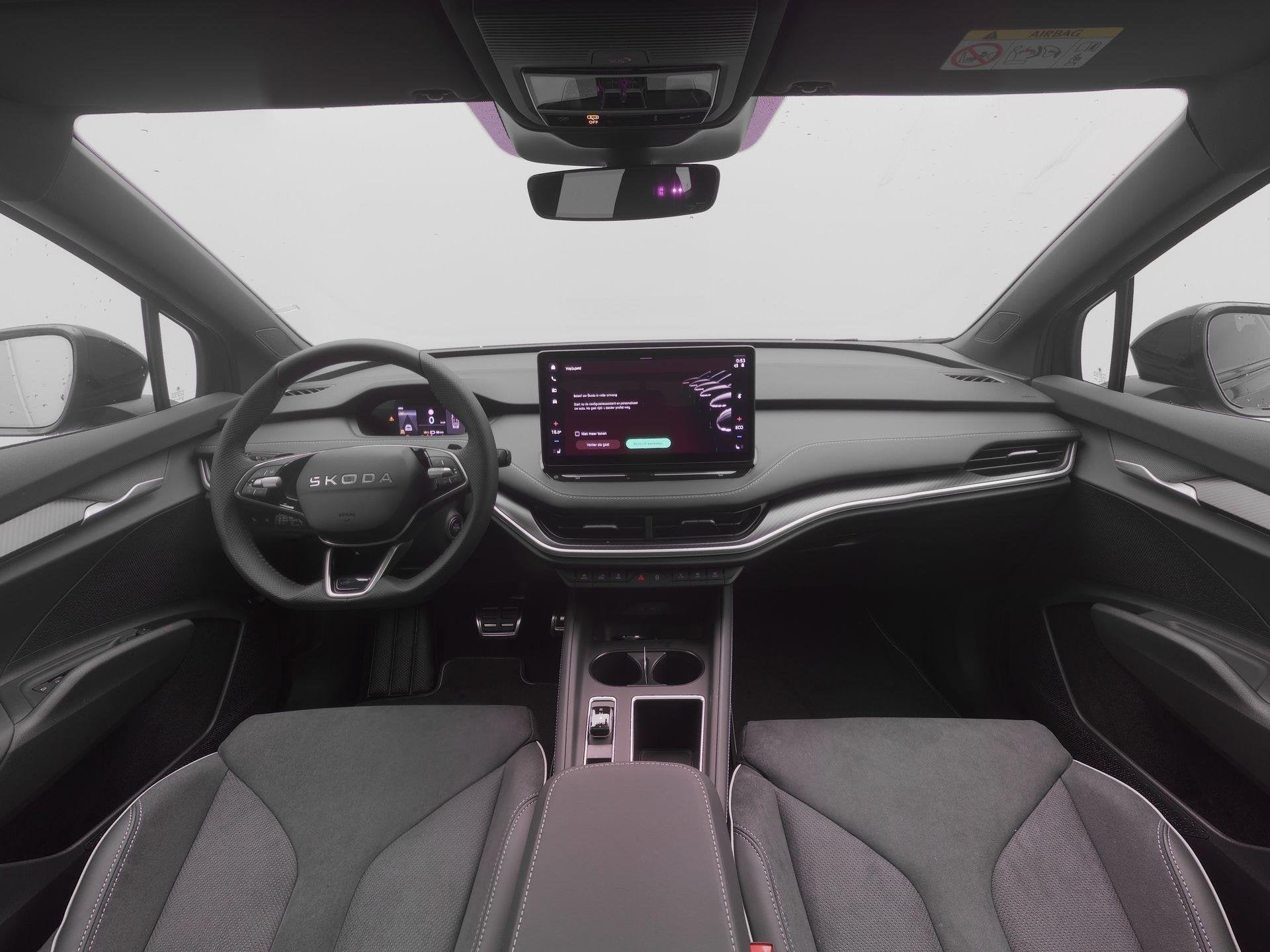Skoda Enyaq 85 Sportline Tour Edition | Trekhaak | Panoramad, Auto's, Automaat, Achterwielaandrijving, 510 min, 82 kWh